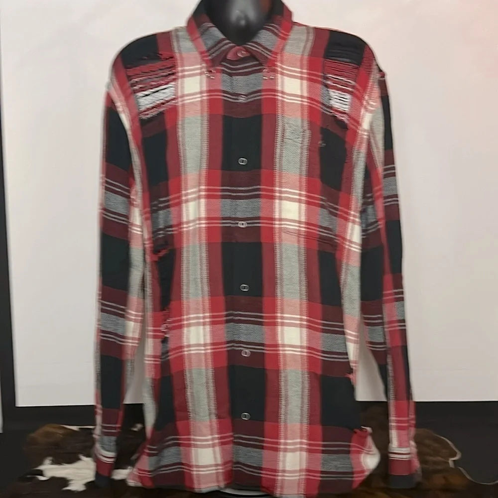 True Religion Loose Fit Size XXL Gently Worn Flannel. Super Soft